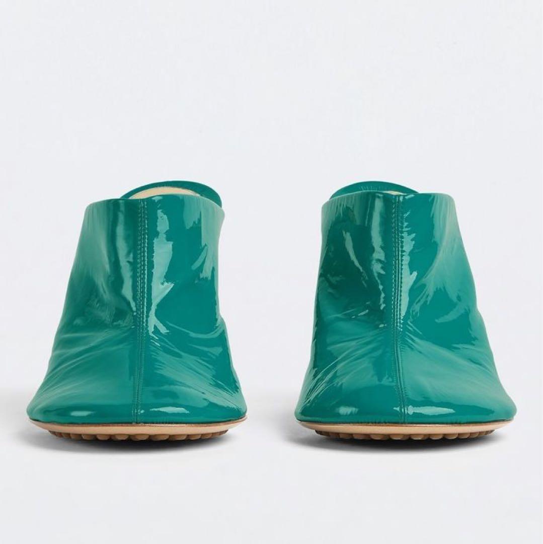 新品未使用　ボッテガ　べェネタ SOCK ドットミュール パテントレザー 9cm