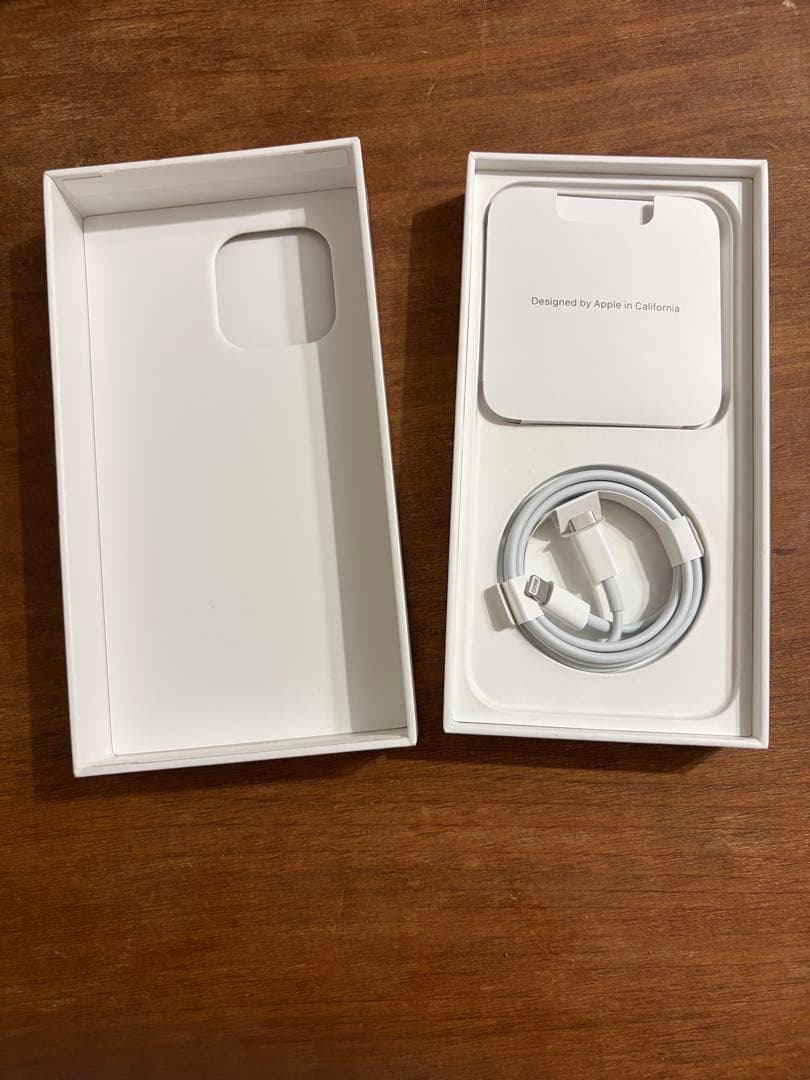 Apple iPhone 14 ProMAX 256GBシルバー 本体