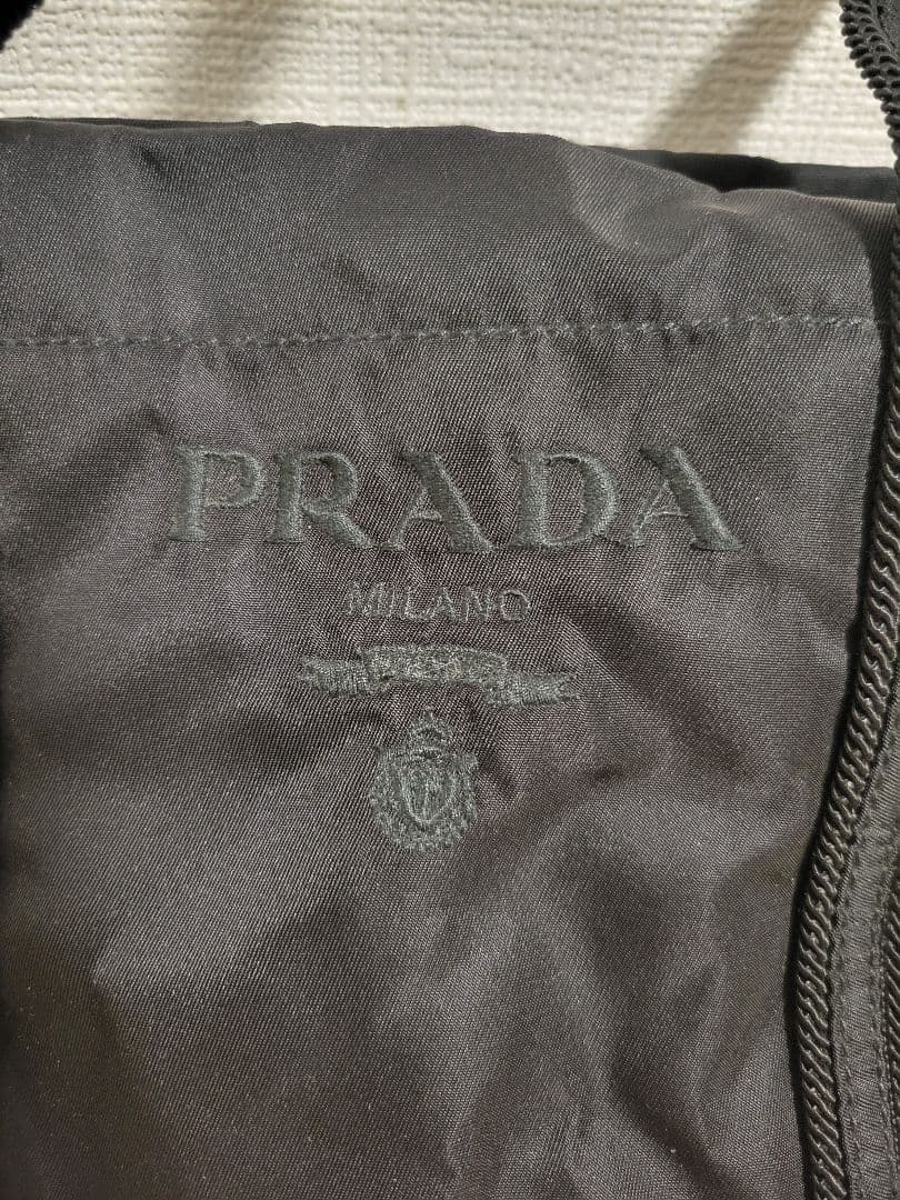 【PRADA】ナイロン　トートバッグ　ブラック　BN0678