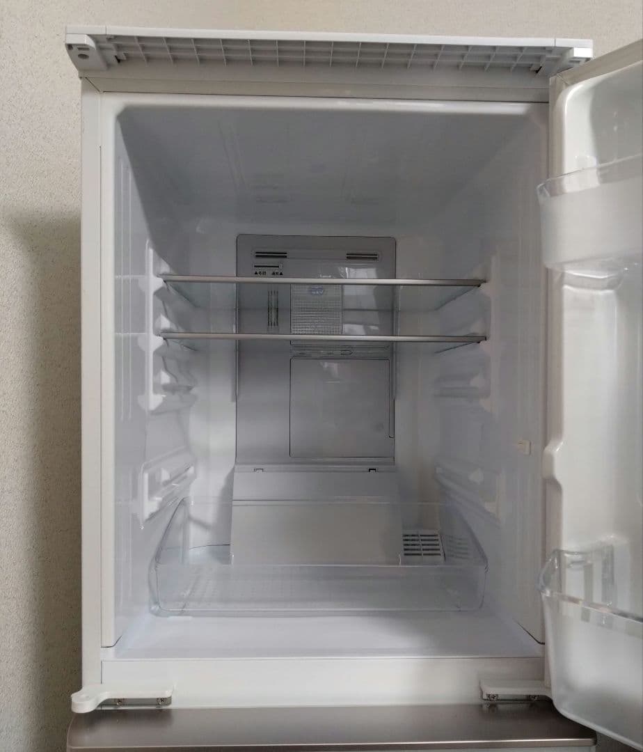 SHARP 2ドア冷蔵庫 SJ-GD14D　ひとり暮らし