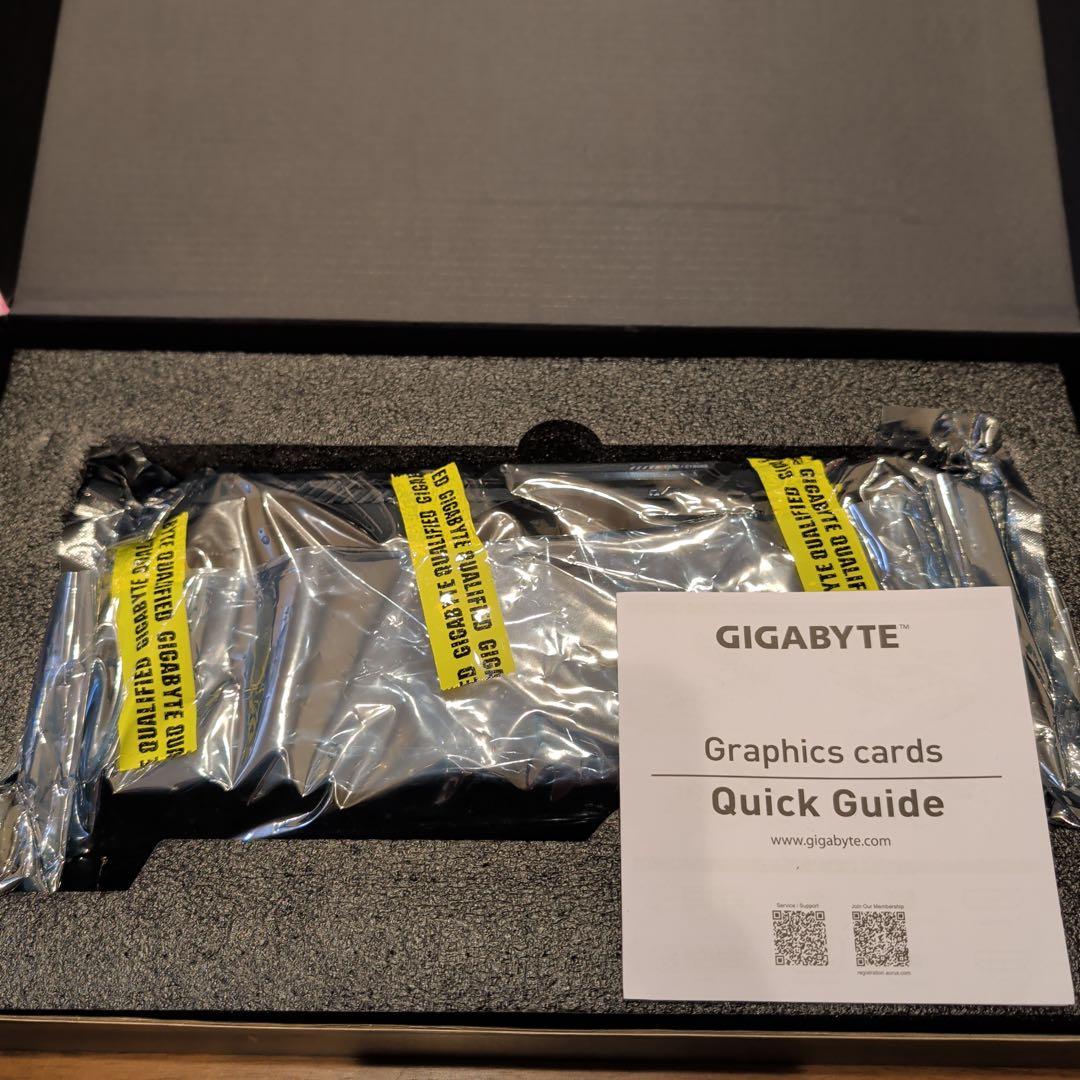 グラフィックボード・グラボ・ビデオカード GIGABYTE Radeon RX9070XT GAMING OC 16G