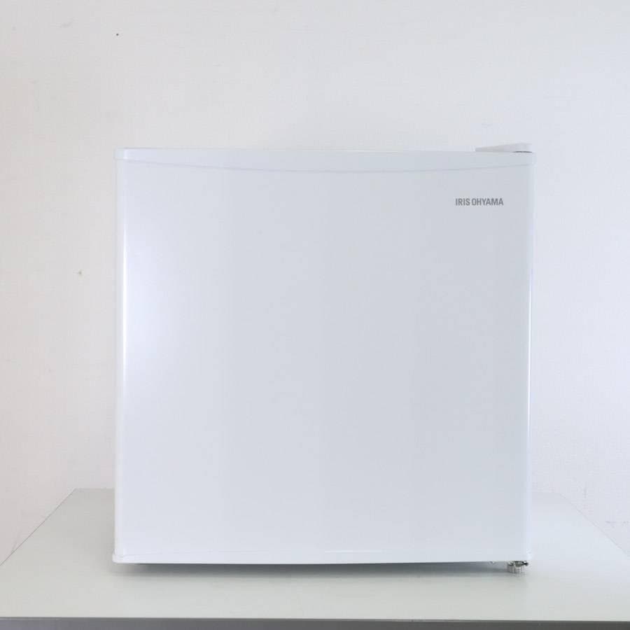 値下22年製 アイリスオーヤマ 45L 1ドア小型冷凍冷蔵庫 IRSD-5A-W