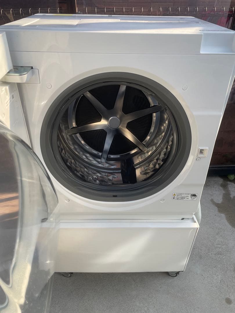 じゃがじゃが ❗️2021年製パナソニックドラム式洗濯機 NA-VG750L