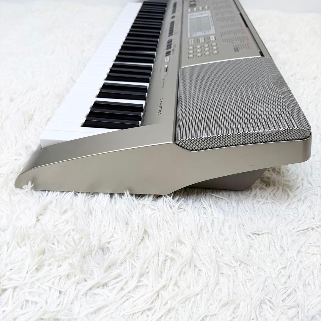 美品 CASIO LK-270 光ナビゲーション キーボード 電子ピアノ