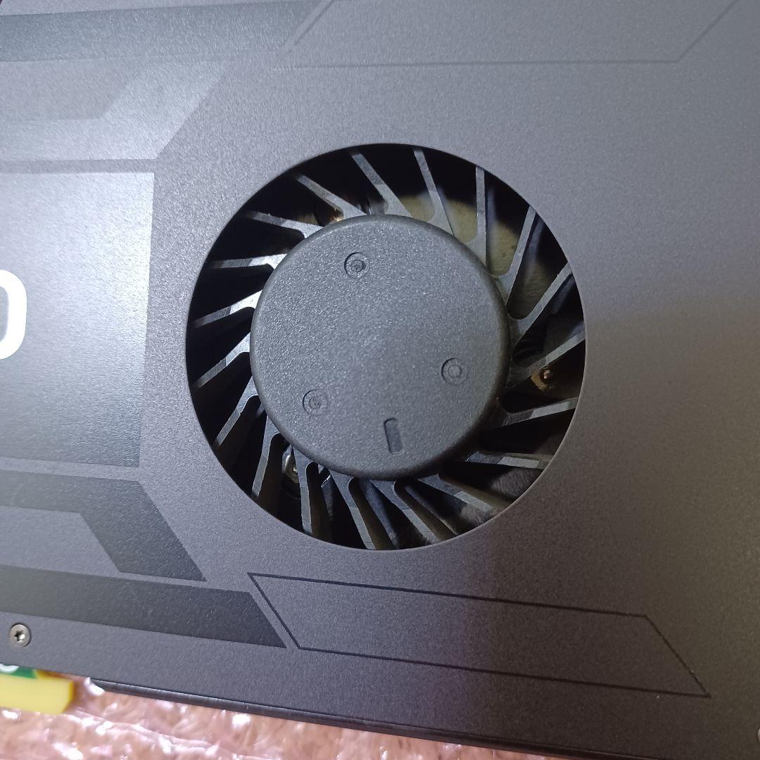 【ジャンク】NVIDIA QUADRO K4200 P2000 2枚セット