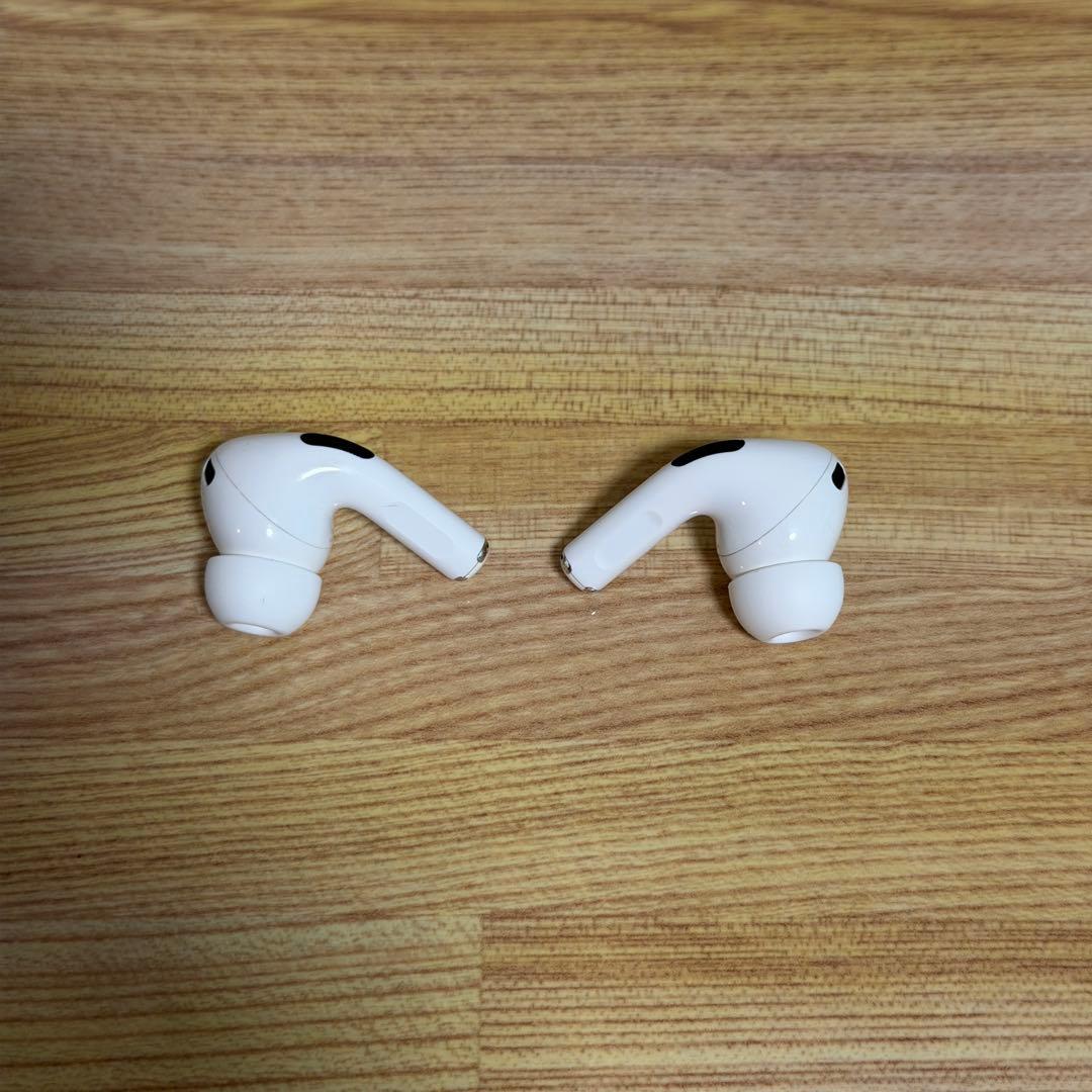 AirPods Pro2 本体 MQD83J/A 第2世代 Lightning