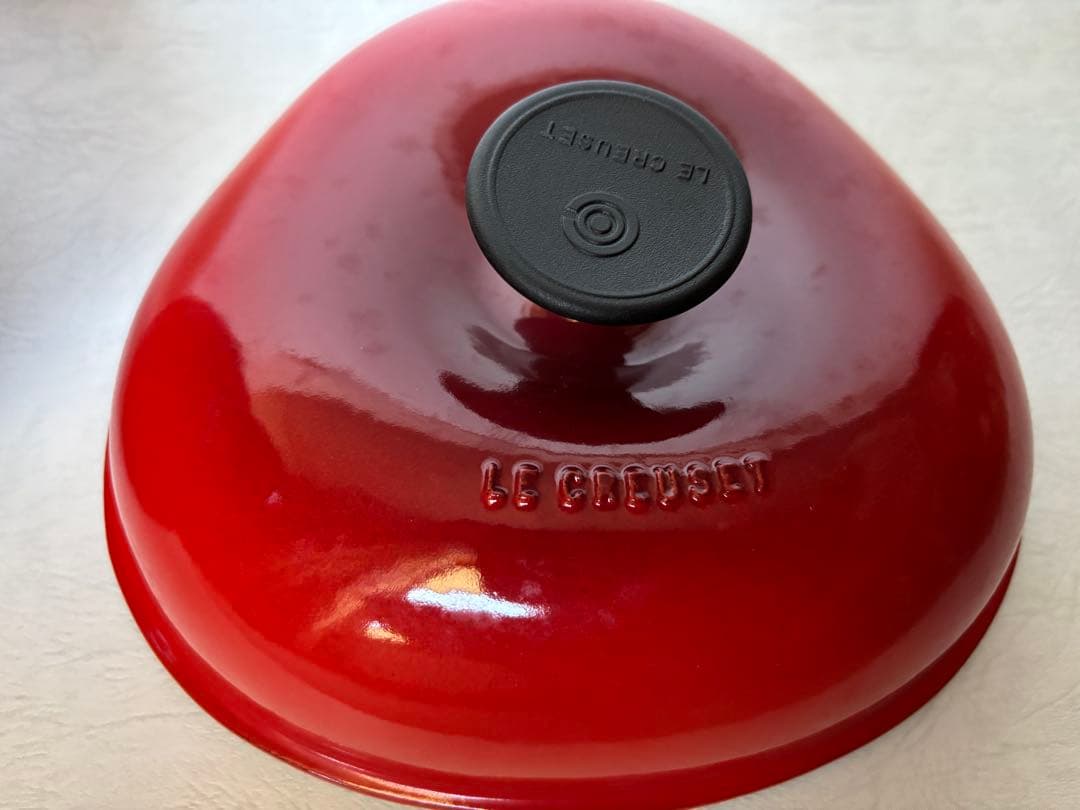 未使用 ル・クルーゼ LE CREUSET アップルココット2.1L 18cm