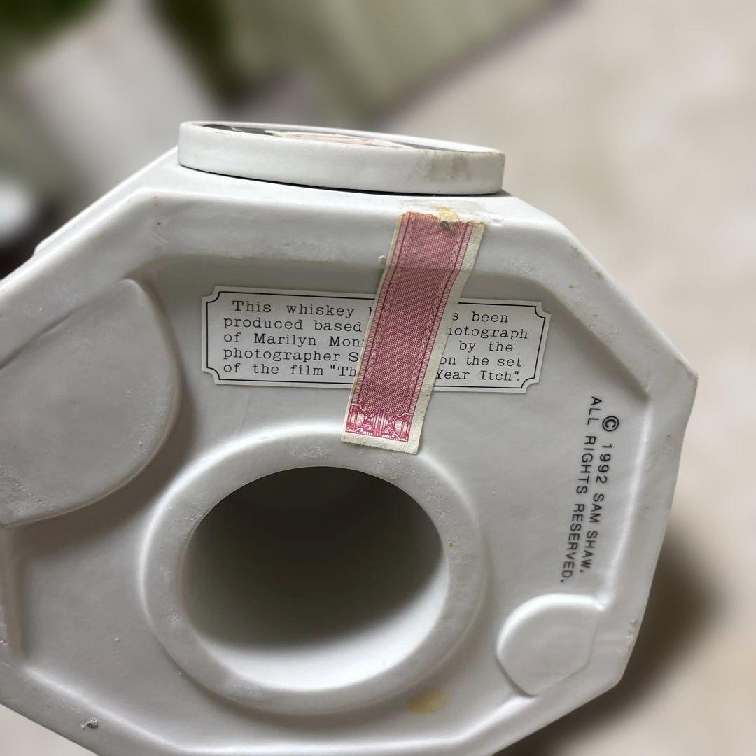 【未開栓】マリリンモンロー 7年目の浮気 陶器 750ml バーボンウイスキー