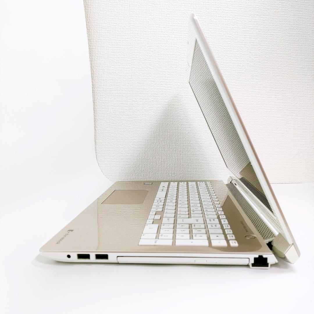 Windows11✨️第8世代i7/SSD/DVD/オフィス付きノートパソコン