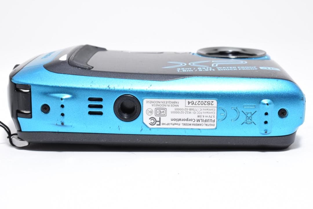 フジフィルム　FUJIFILM FinePix XP140