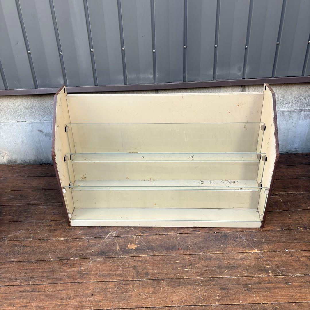 昭和レトロ スチール製 ガラス仕切り 階段型本棚 店舗什器 ショーケース 3段