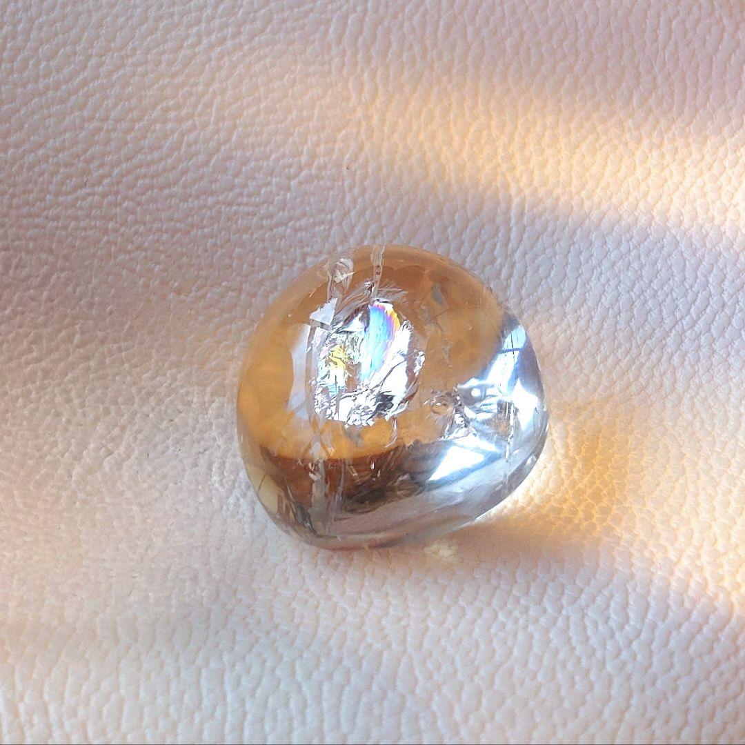 ☆超希少・鑑別付☆　水入り水晶　虹　レインボークォーツ　アイリスクォーツ　ルース