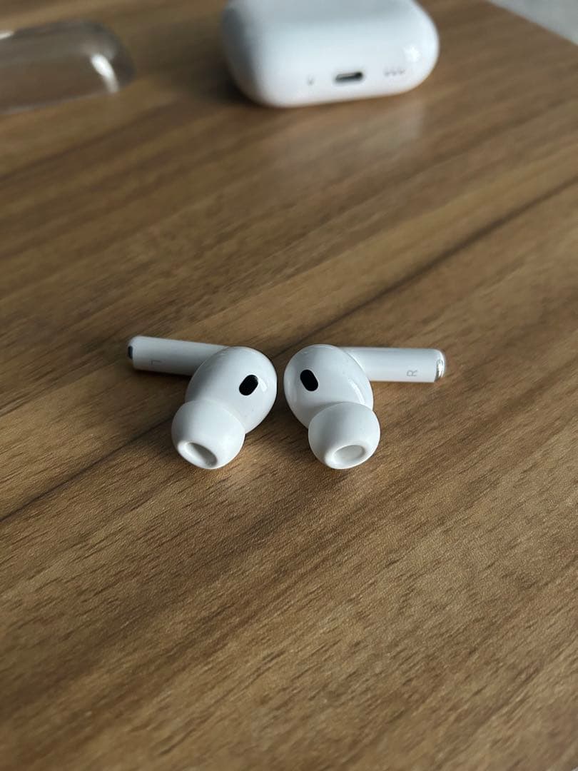 【美品】Apple AirPods Pro3 第3世代　日本製ケース付き
