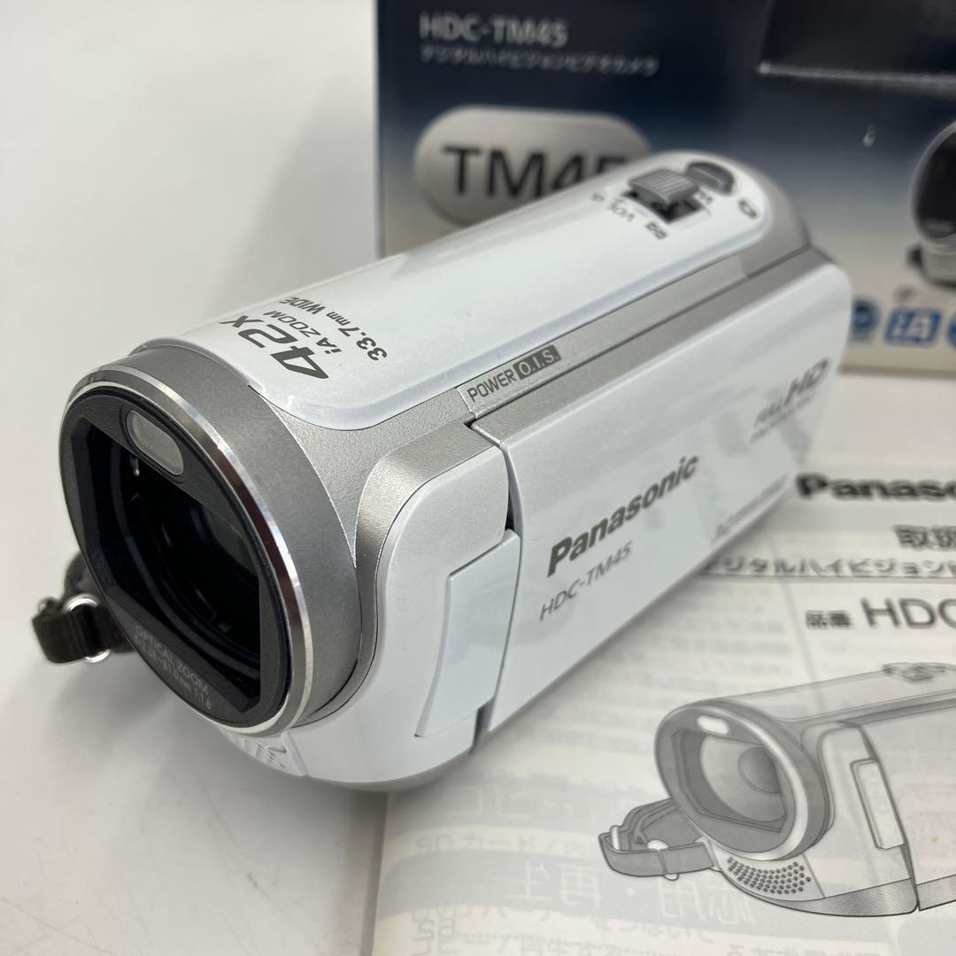 美品　Panasonic HDC-TM45-W ビデオカメラ　パナソニック