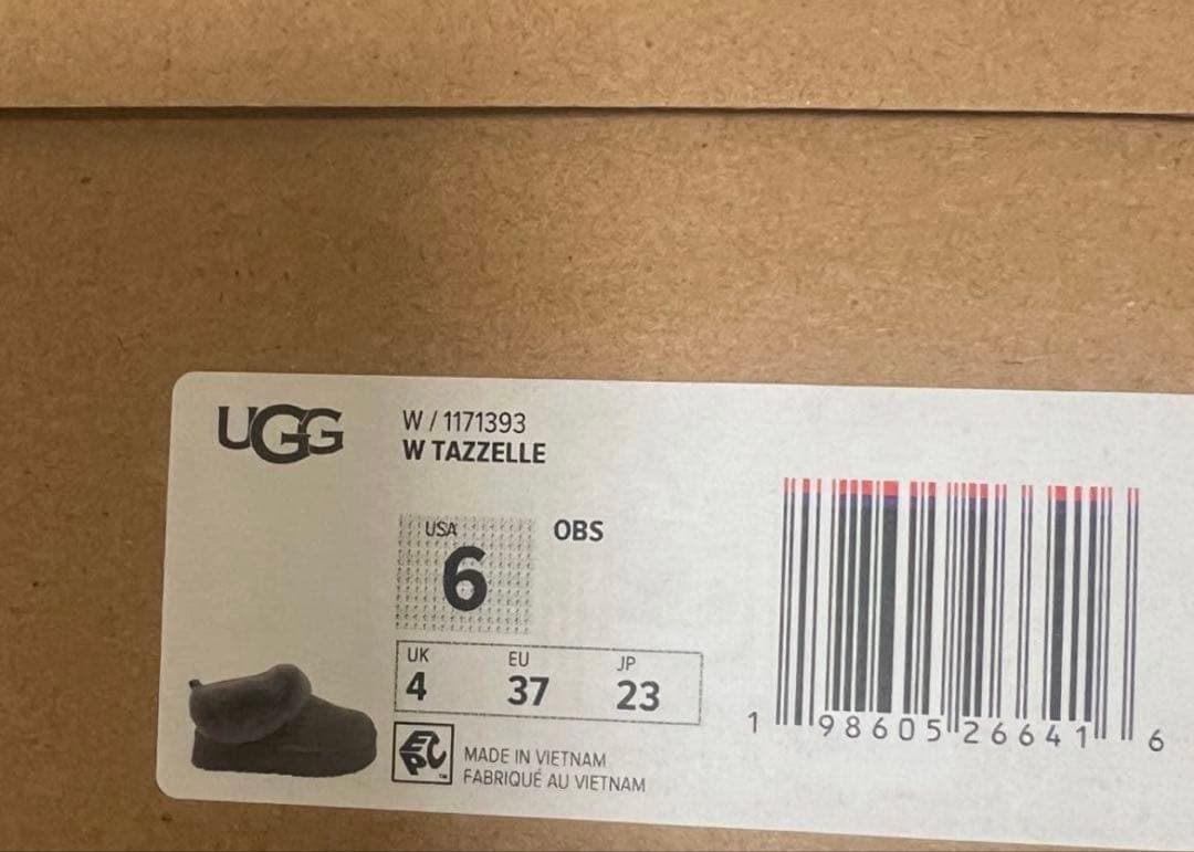 期間限定価格☺︎ UGG Tazzelle タゼルサイズ6新品未使用品2323.5