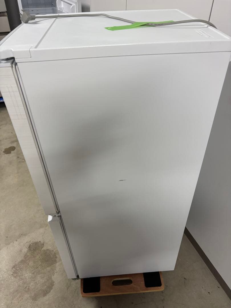 美品 2020年製 SHARP シャープSJ-D15G-W 2ドア 152L T