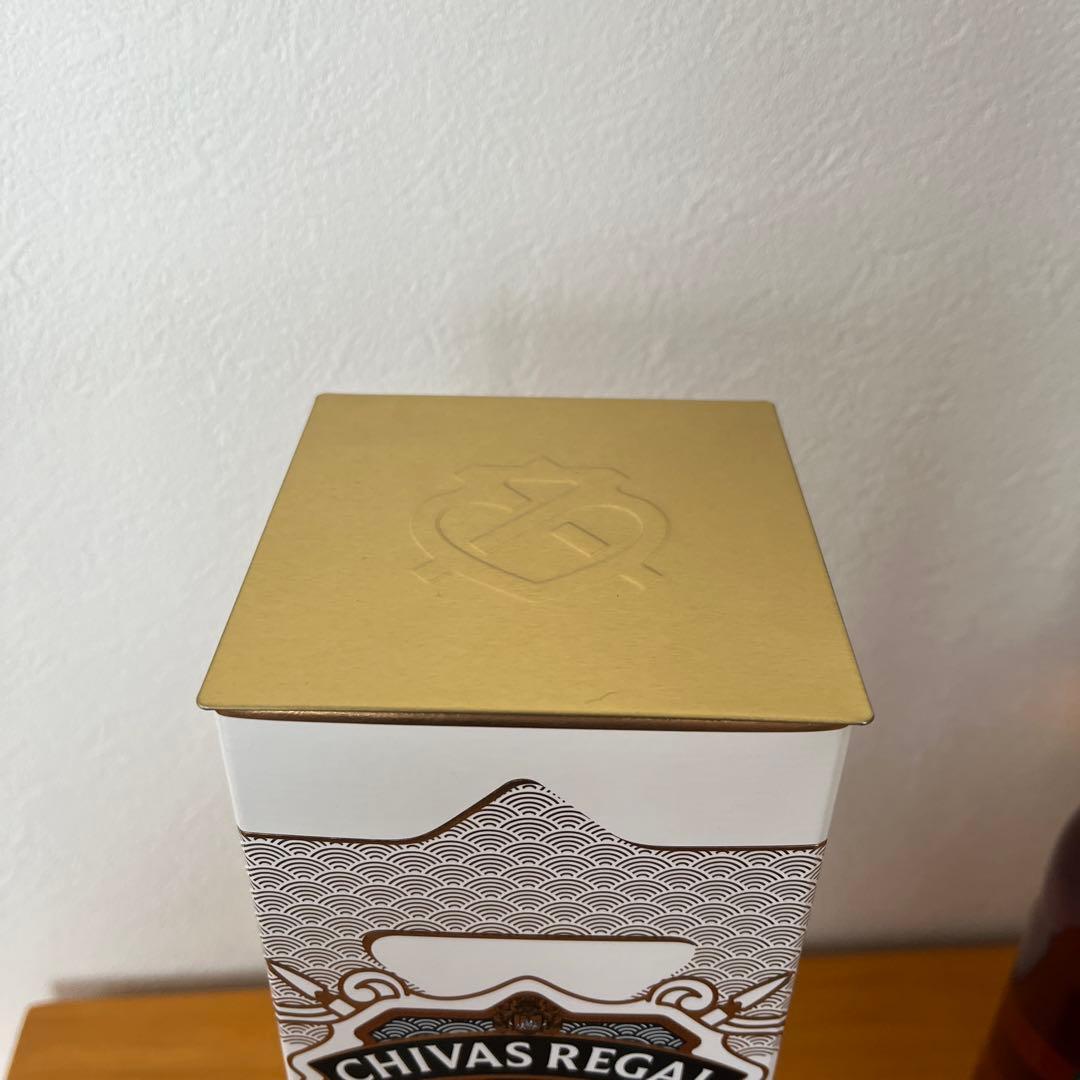 シーバスリーガル 18年 ミズナラカスクフィニッシュ 700ml 箱有り