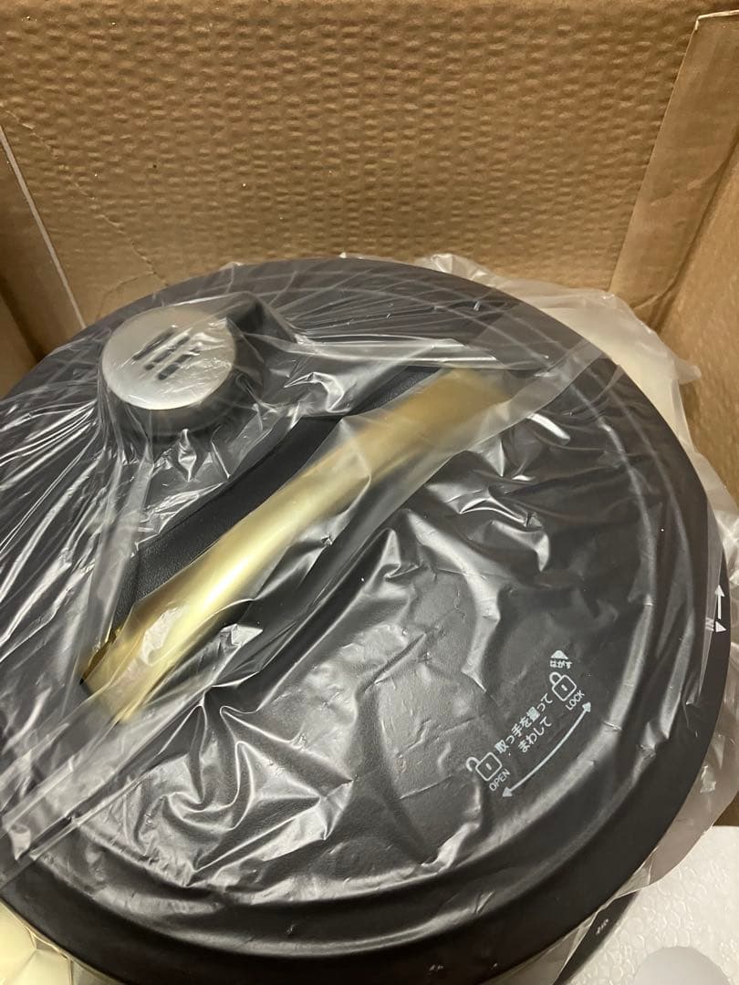 【新品未使用】Re·De Pot 電気圧力鍋 PCH-20LB ブラック