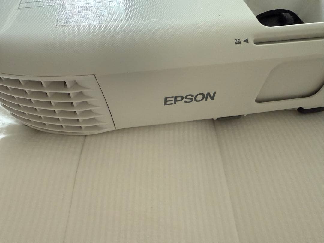EB-S05 EPSON プロジェクター　エプソン　動作良好　ebso5