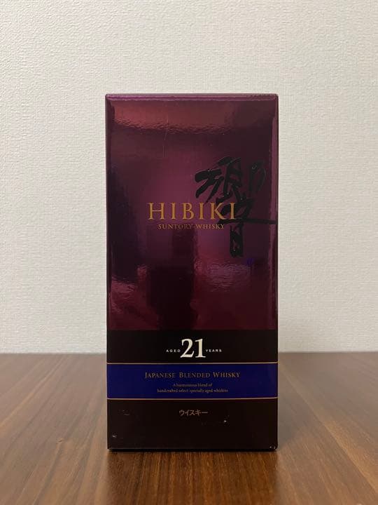 サントリー ウイスキー 響21年 700ml 箱付き