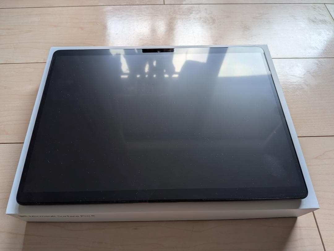 Surface Pro 8（Core i7、メモリ16GB、SSD 256GB）