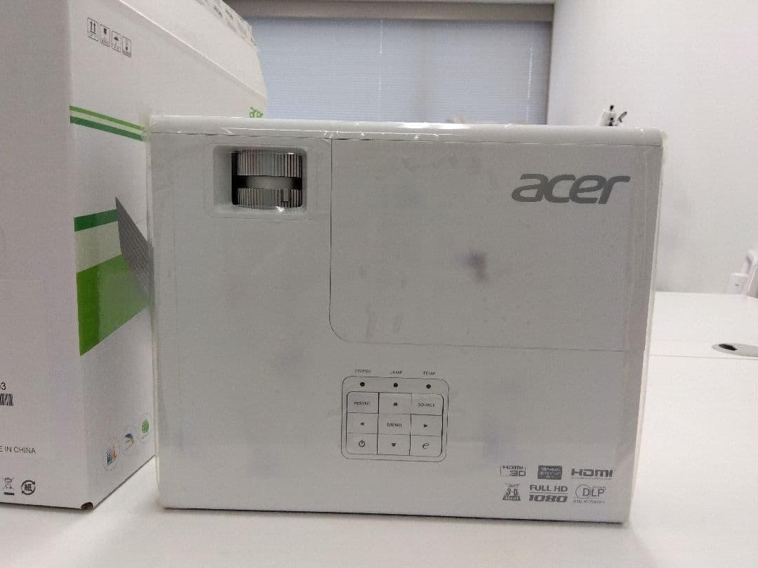 acer H6510BD DLPプロジェクター 本体