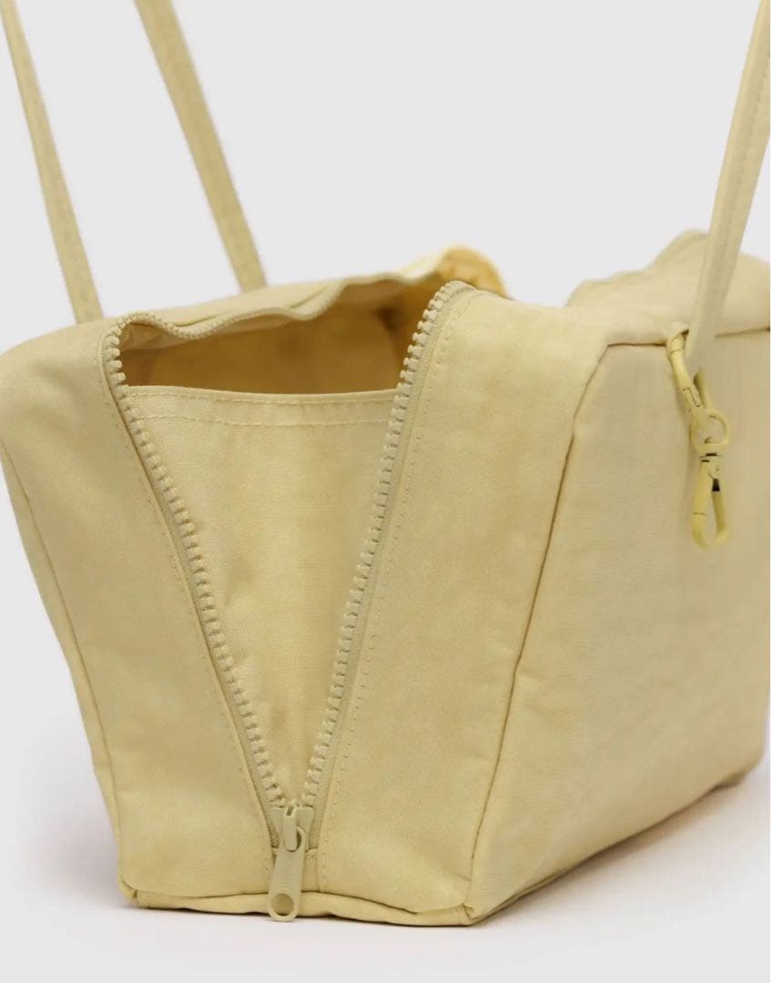 バッグ BAGGU NYLON BOWLER BAG BUTTER