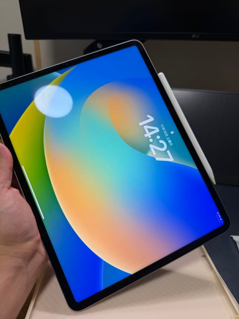 Apple iPad Pro 12.9インチ 第6世代 256GB シルバー