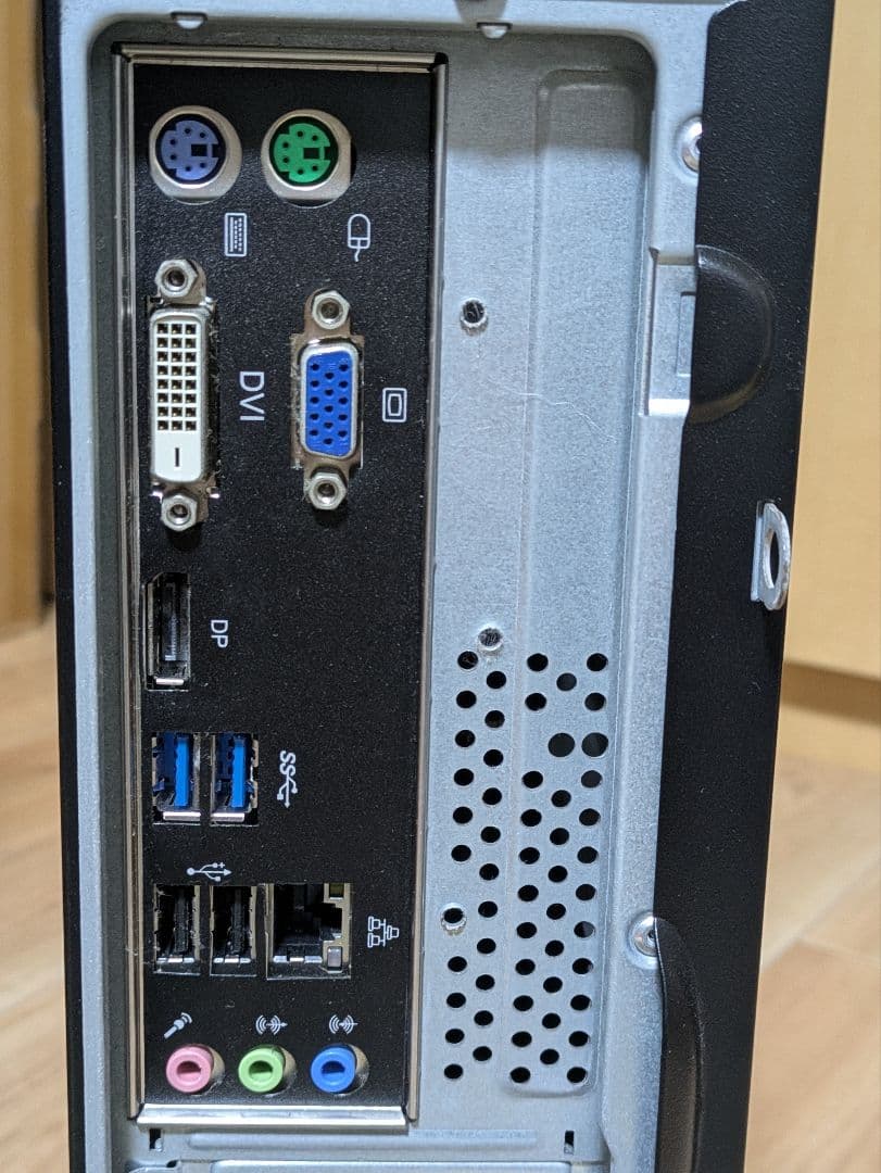 デスクトップPC/i5-7400/8GB/SSD240GB