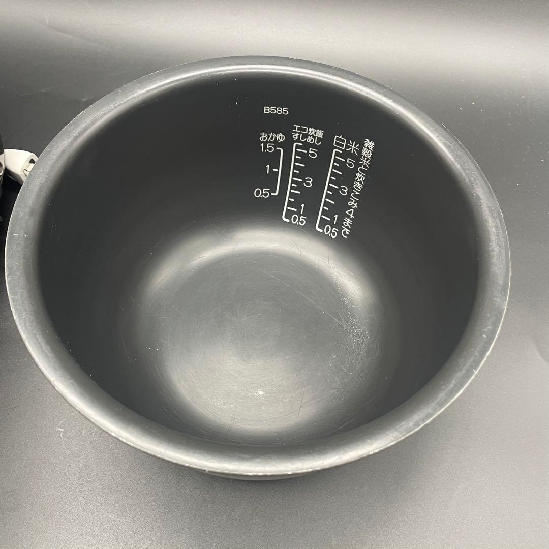 ◯象印 炊飯器 NW-VP10E9 2022年製 5.5合