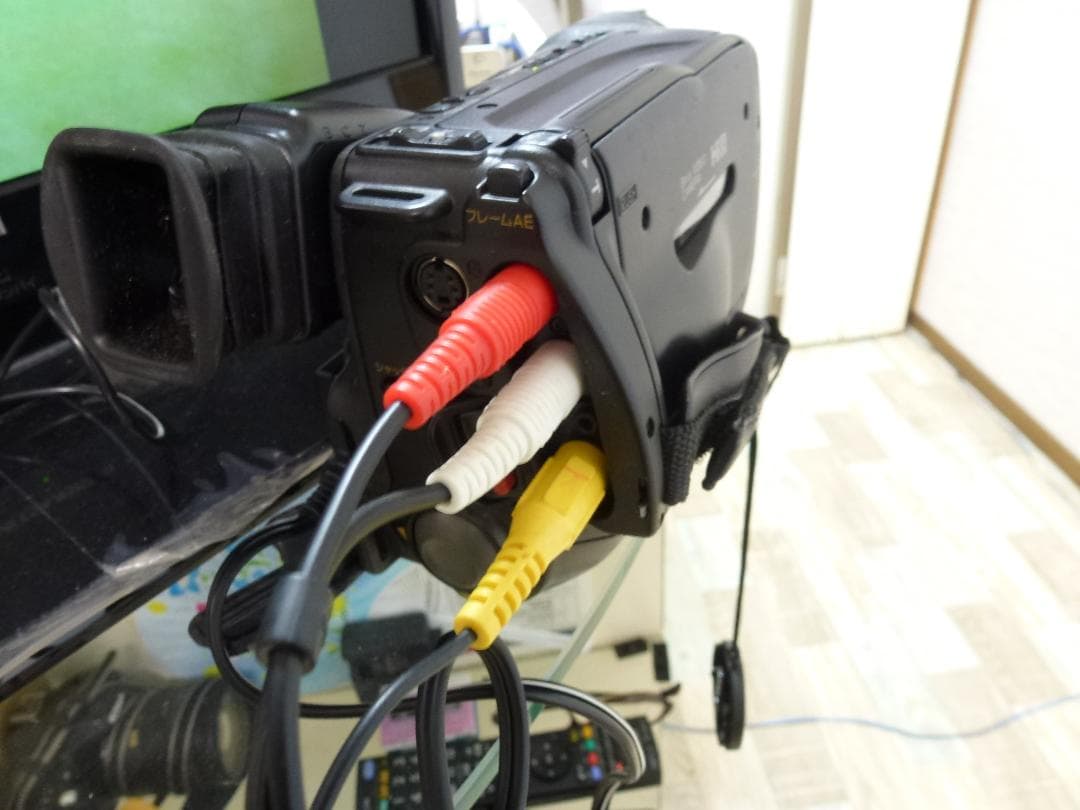 希少　大人気　訳有動作品　CANON　MB-J10　ビデオカメラ　8mmテープ