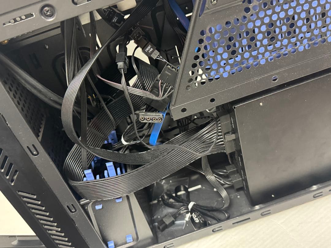 ベアボンAntec M-DISC対応PCケース　DVD 750W 電源