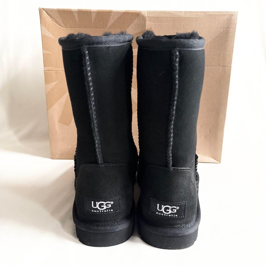 【箱付き未使用品】UGG アグ　クラシックショート　ムートンブーツ　23㎝