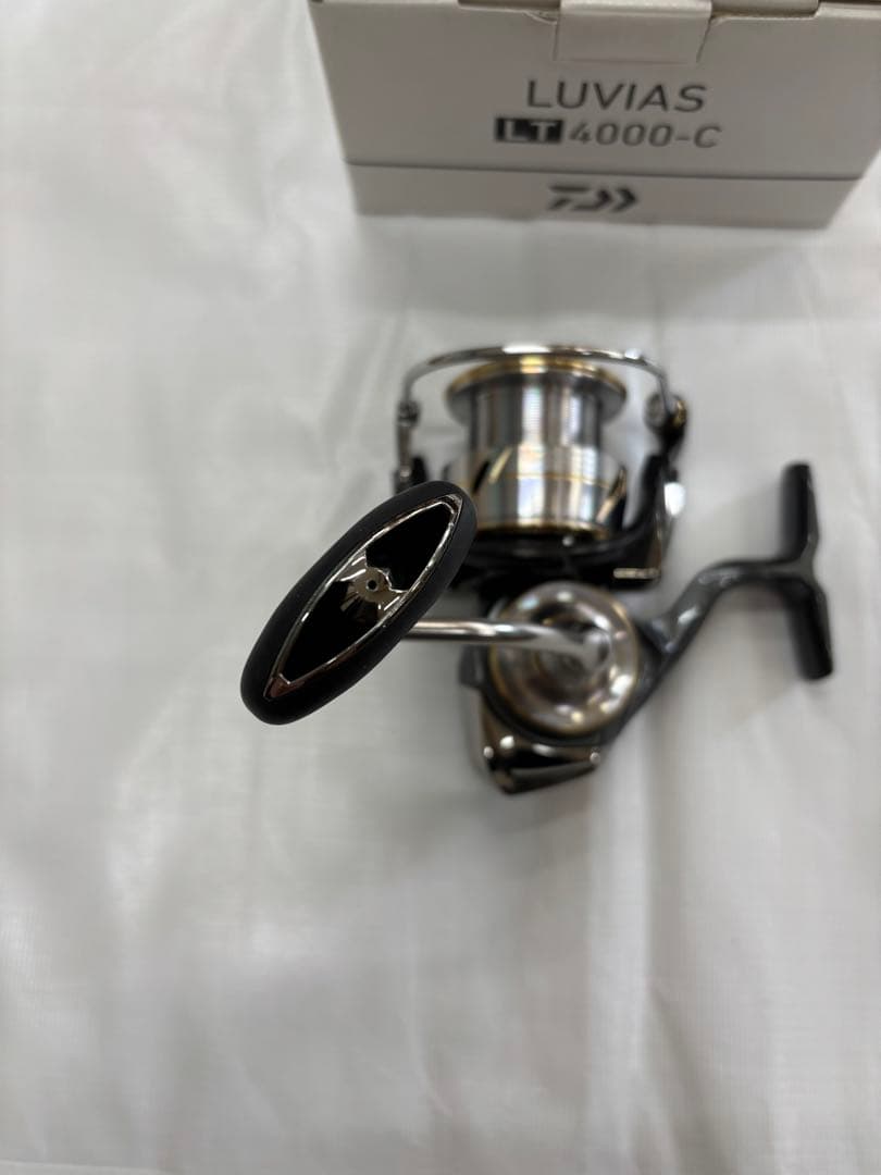 美品 Daiwa 20 LUVIAS LT4000-C リール