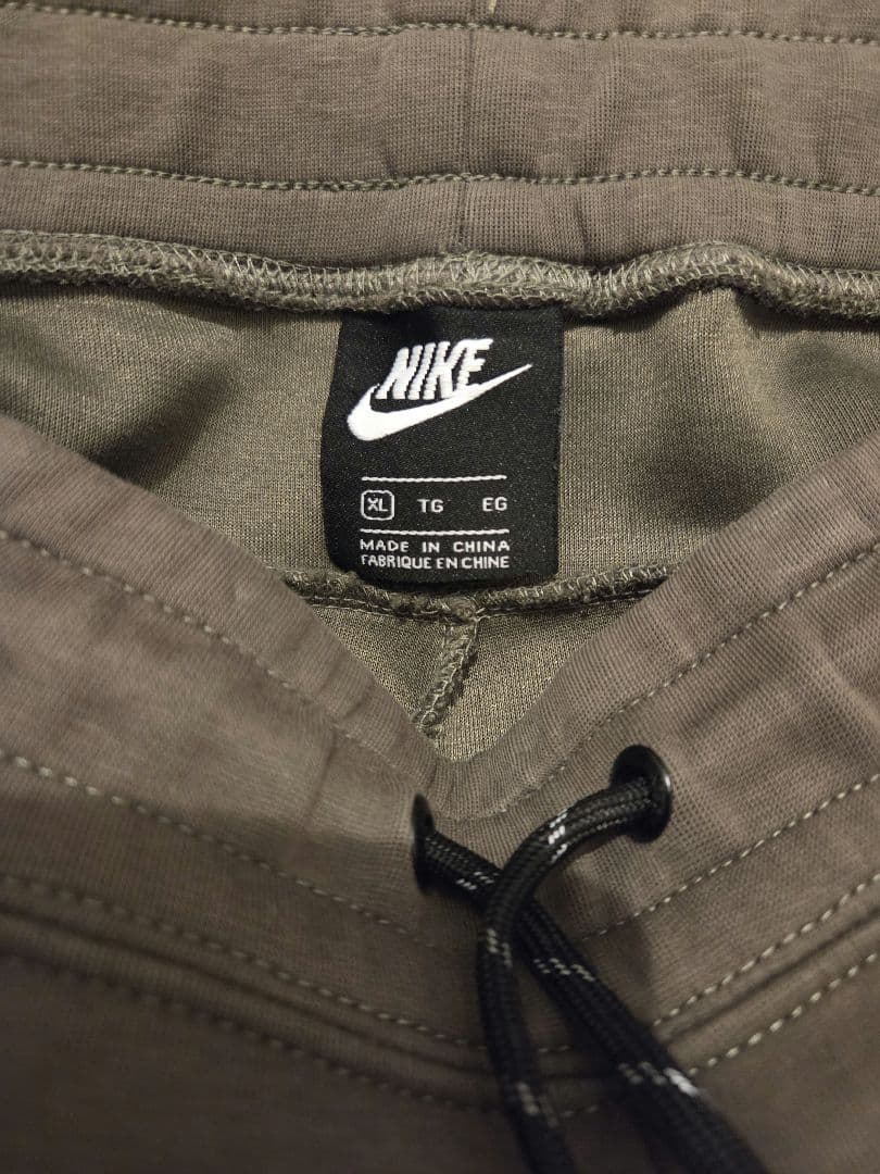 【美品】NIKE ナイキ テックフリース上下セット カーキ オリーブ XL