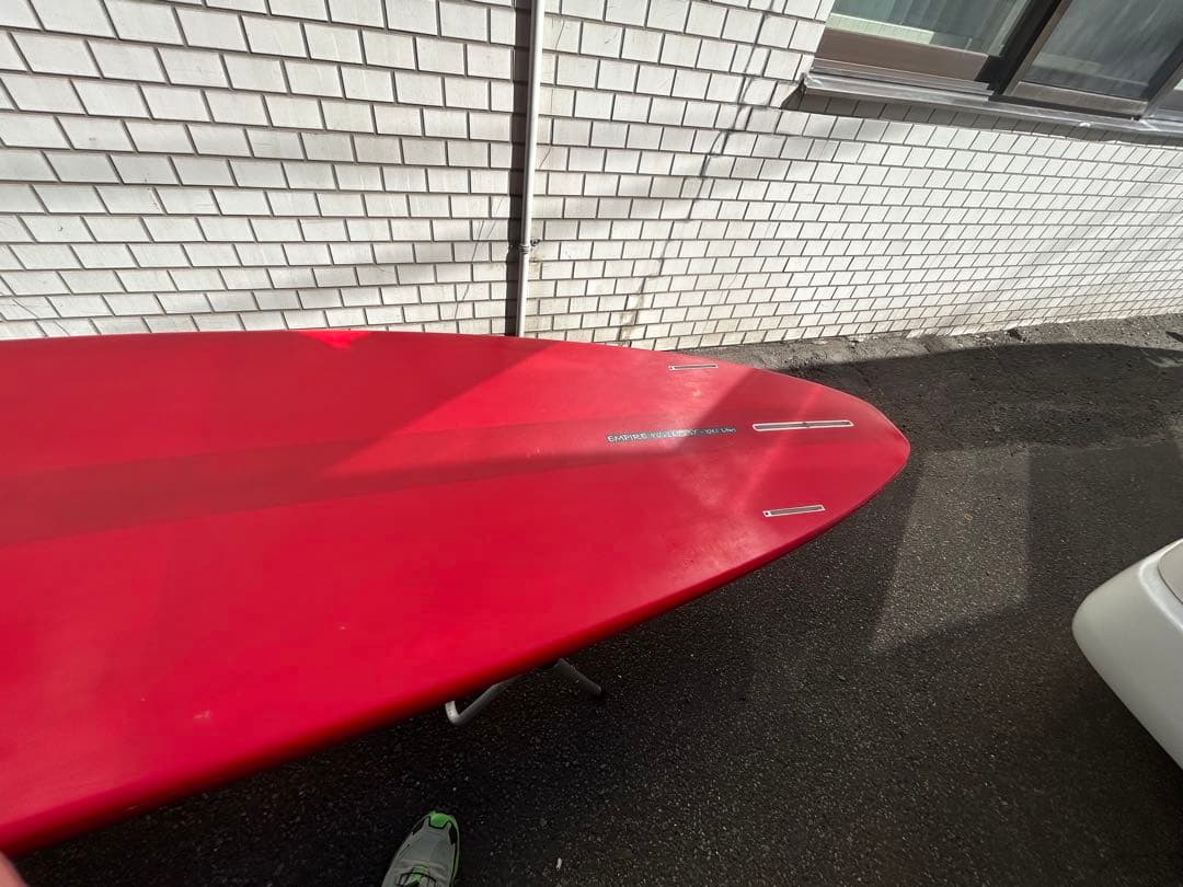 404 EMPIRE SUPサーフボード 9'0\" 赤色 フィン、パドル付き