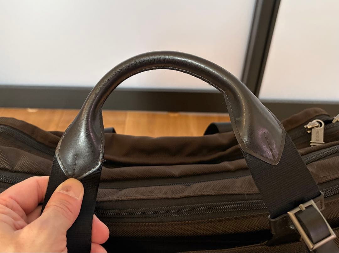 TUMI エクスパンダブルオーガナイザー ラップトップ2wayブリーフ ブラウン