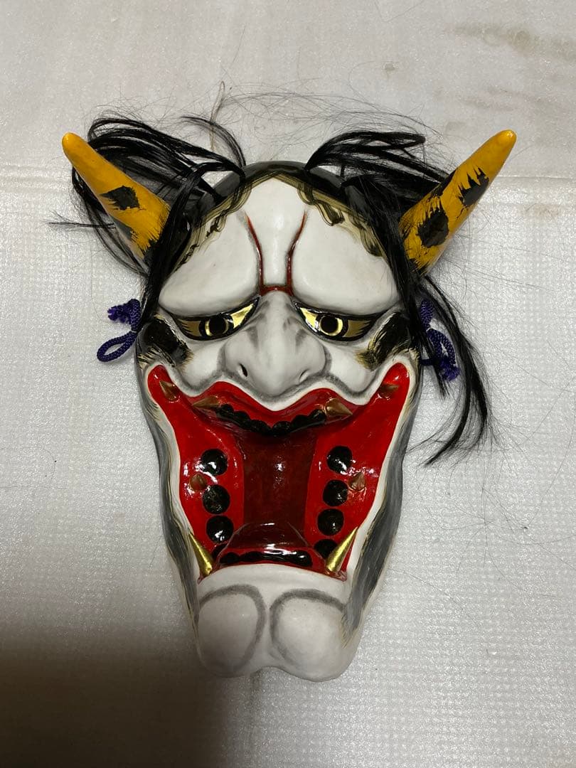 石見神楽・神楽面　和紙製。【我が家の魔除けとして…】。