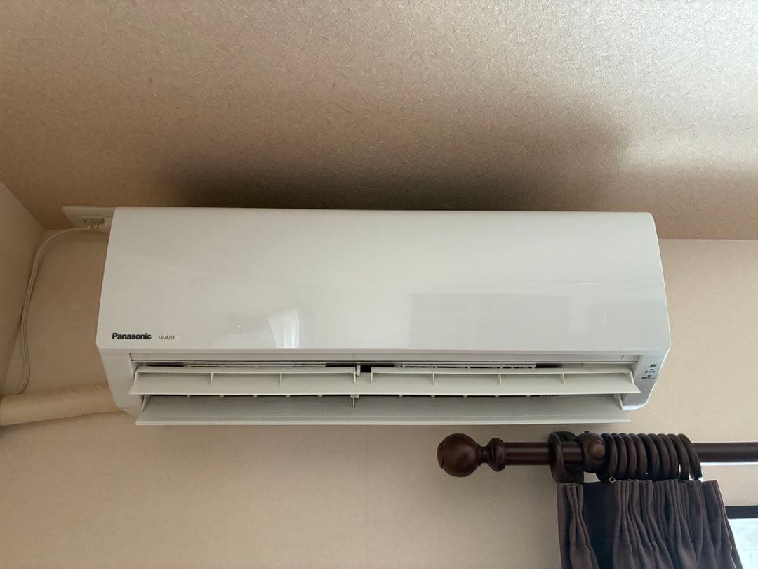 【送料込】Panasonic ルームエアコン CS-287CF-W