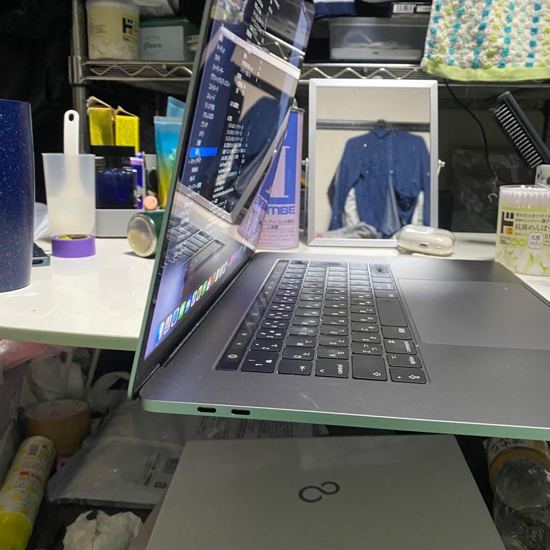 MacBookPro 15インチ　Mid2017 16GB 256GB
