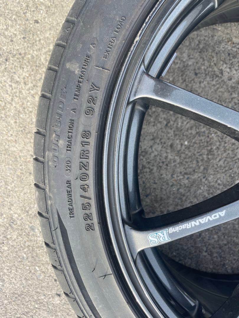 ADVAN Racing 18インチ ホイールセット　114,3 PCD