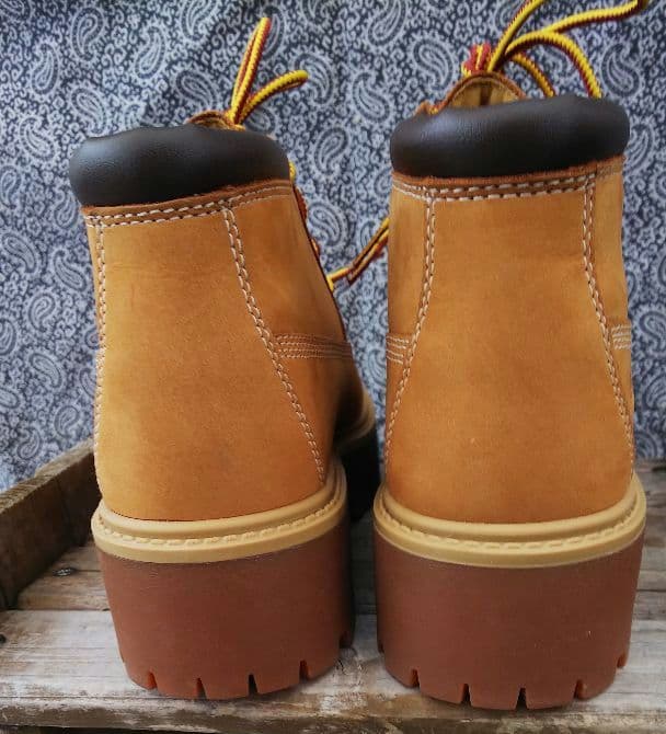 Timberlandティンバーランドウィートヌバックブーツ6W23cm