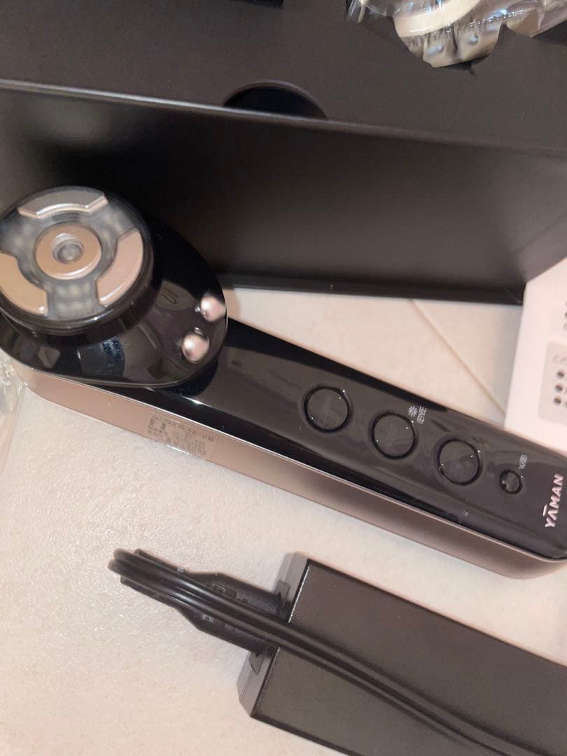 YAMAN 複合美顔器　フォトプラス プレステージＳＳ　美顔器　165000円