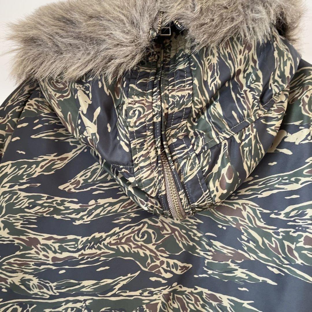 ヒステリックグラマー　レディース　プリマロフトコート