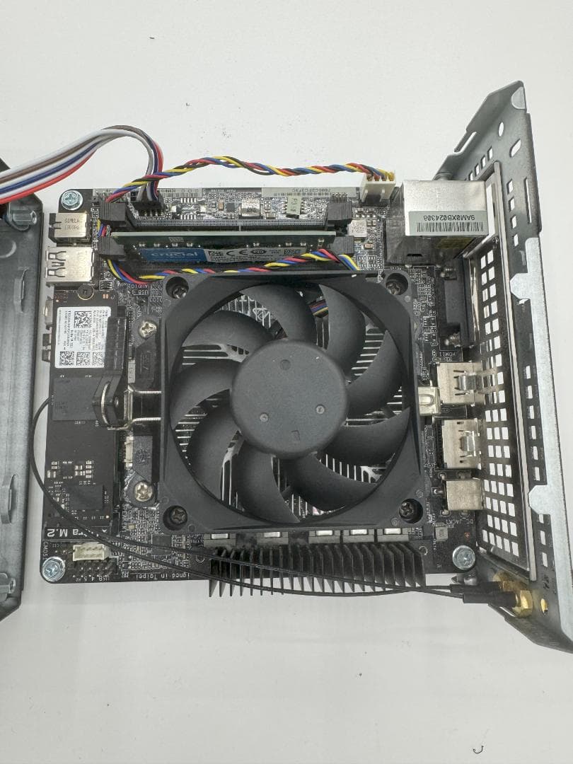 A300-STX ① 中古 CPU、SSD、メモリ付き