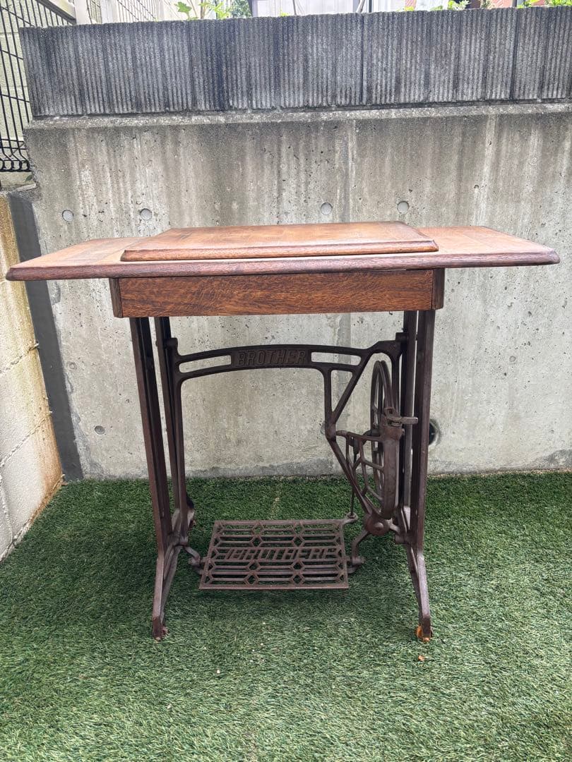 【引取限定】Brother ミシン台 リメイクテーブル