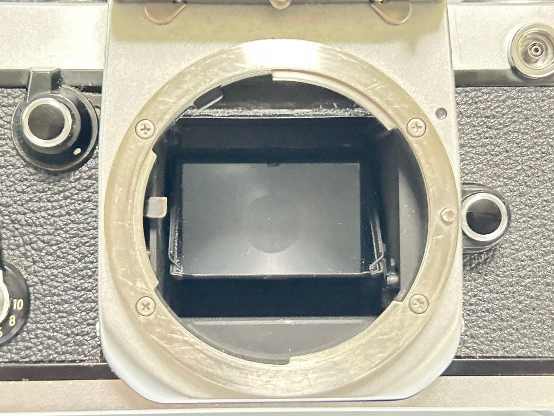 402 Nikon F2 フォトミック シルバー ボディ カメラ