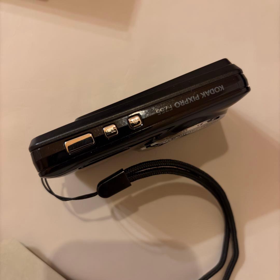 【美品】Kodak PIXPRO FZ55 ※箱/保証書/SDカードリーダー付き
