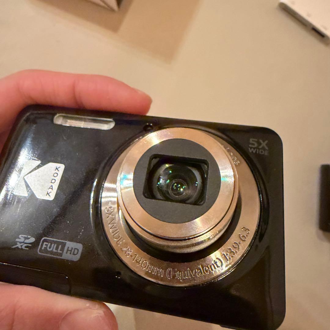 【美品】Kodak PIXPRO FZ55 ※箱/保証書/SDカードリーダー付き