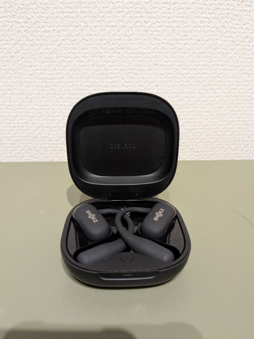 SHOKZ OPENFIT 2 ワイヤレスイヤホン ブラック 充電ケース付き